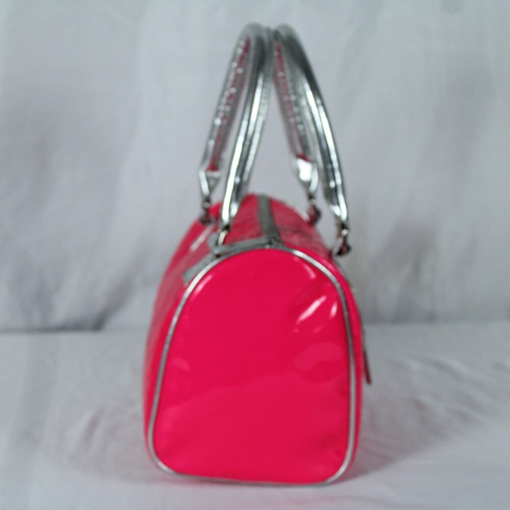 Loungefly Sanrio Barrel Bag – OG Heart Logo – 2013 – Patent PVC – NWOT – Rare - Picture 6 of 11